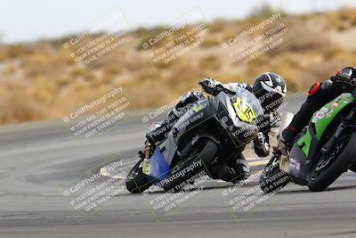 media/Feb-27-2022-CVMA (Sun) [[a3977b6969]]/Race 6 500 Supersport-350 Supersport (Holeshot)/